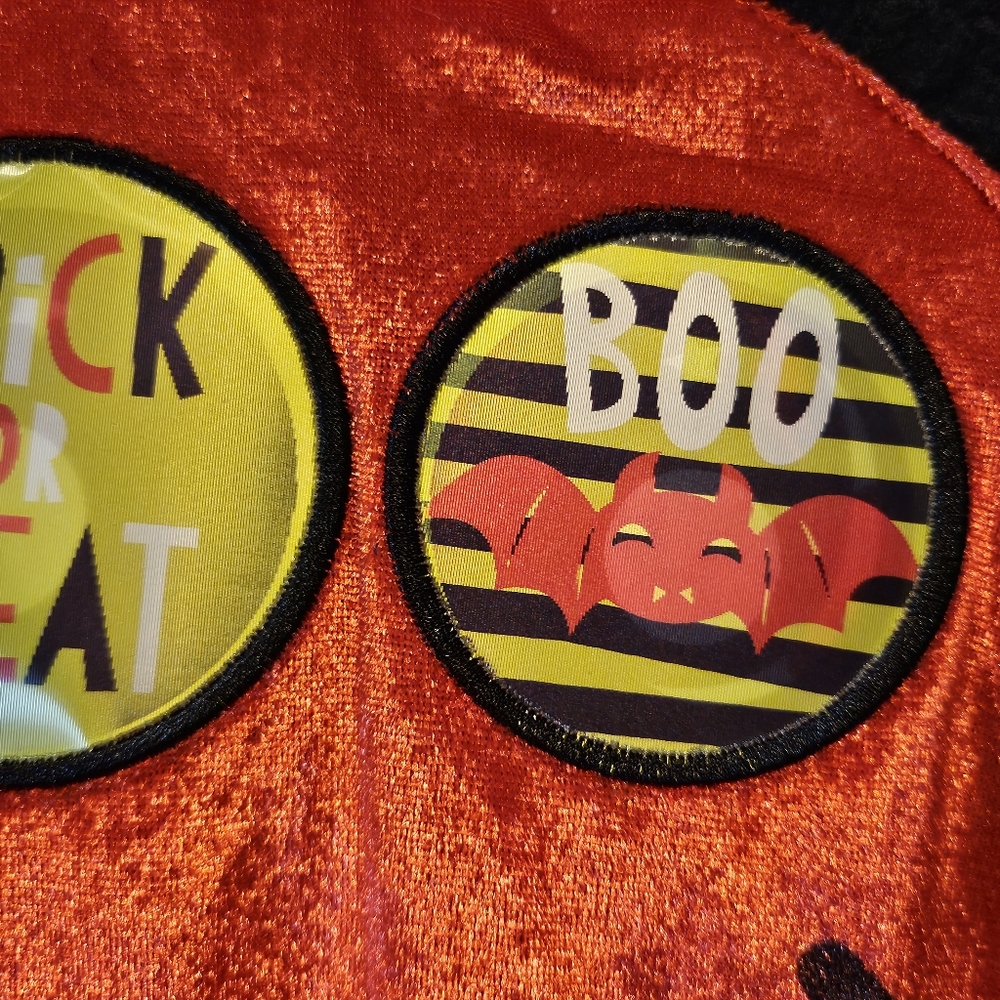 AS NEW 2nd of 2 matching 2-3 yrs Halloween onesie costume, red, holographic eyes - Picture 6 of 14